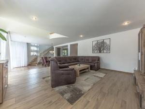 Prodej rodinného domu, Praha - Klánovice, Jeníkovická, 260 m2