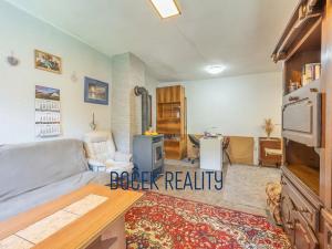 Prodej rodinného domu, Rynholec, nám. 1. máje, 259 m2