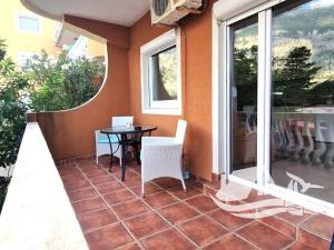 Prodej bytu 2+kk, Prčanj, Černá Hora, 42 m2