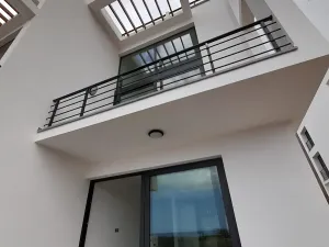 Prodej bytu 2+1, Agios Amvrosios Keryneias, Kypr, 75 m2