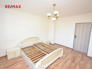 Prodej bytu 3+1, Otvovice, 192 m2