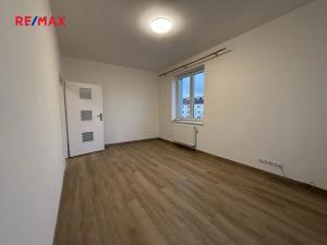Pronájem bytu 2+1, Praha - Vršovice, Na louži, 70 m2