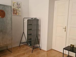 Pronájem bytu 2+1, Praha - Nové Město, Na výtoni, 85 m2