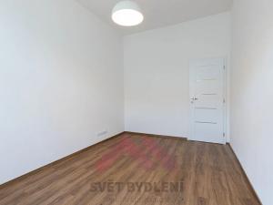 Pronájem bytu 1+1, Praha - Bubeneč, Nad Královskou oborou, 37 m2