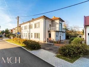 Prodej rodinného domu, Uherský Ostroh - Ostrožské Předměstí, Školní, 330 m2