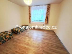 Pronájem bytu 1+1, Hradec Králové, Pražská třída, 45 m2