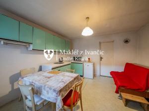 Prodej rodinného domu, Hluboké, 107 m2