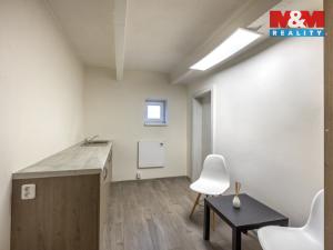 Pronájem obchodního prostoru, Louny, Josefa Schovánka, 50 m2