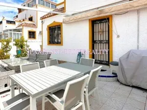 Prodej rodinného domu, Guardamar del Segura, Španělsko, 82 m2