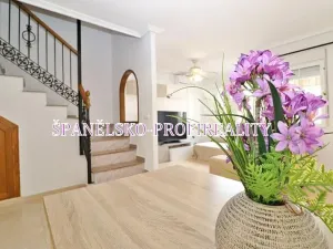 Prodej vily, Torrevieja, Španělsko, 90 m2