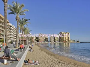 Prodej bytu 3+kk, Torrevieja, Španělsko, 82 m2