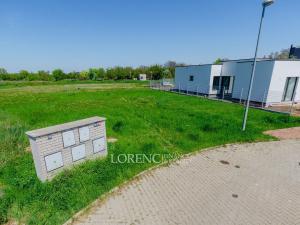 Prodej pozemku, Praha - Kbely, Ponikelská, 707 m2