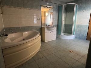 Prodej rodinného domu, Bořetice, 180 m2