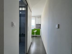 Prodej bytu 2+1, Chomutov, Holešická, 63 m2