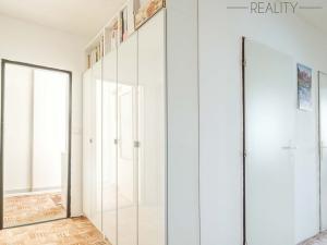 Prodej bytu 3+1, Praha - Háje, Štichova, 85 m2