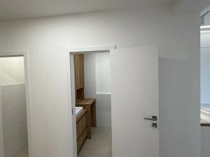 Pronájem bytu 2+1, Zlín, Věžové domy, 65 m2