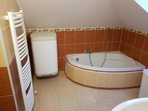 Pronájem bytu 3+1, Dolany, 94 m2