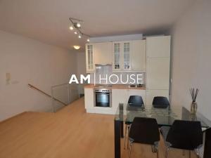 Pronájem bytu 2+kk, Praha - Vysočany, Skloněná, 63 m2