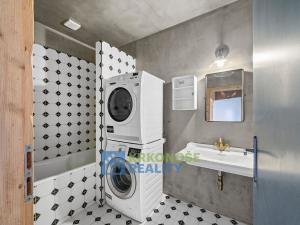 Prodej bytu 3+kk, Vrchlabí - Hořejší Vrchlabí, Kamenná cesta, 98 m2