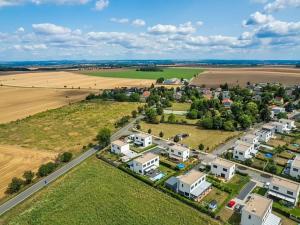 Pronájem rodinného domu, Přezletice, Školní, 120 m2