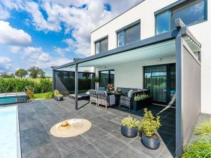 Pronájem rodinného domu, Přezletice, Školní, 120 m2