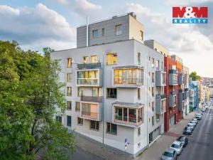 Prodej bytu 5+kk, Praha, Jeseniova, 189 m2