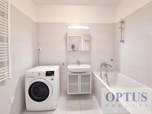 Pronájem bytu 2+kk, Praha - Jinonice, Pod stolovou horou, 53 m2