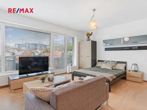 Prodej bytu 1+kk, Praha - Motol, Kudrnova, 36 m2