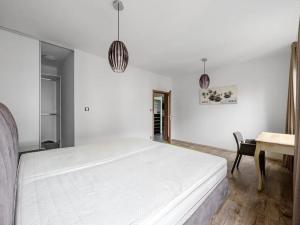 Pronájem bytu 2+kk, Praha - Hlubočepy, Hugo Haase, 67 m2