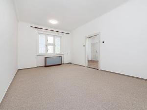 Pronájem bytu 1+1, Praha - Holešovice, Komunardů, 48 m2