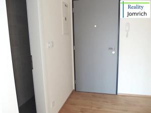 Pronájem bytu 1+kk, Liberec, Na Perštýně, 42 m2