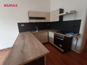 Pronájem bytu 2+kk, Praha - Bubeneč, dr. Zikmunda Wintra, 58 m2