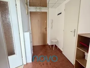 Pronájem bytu 1+1, Odolena Voda, Nad Štolami, 35 m2