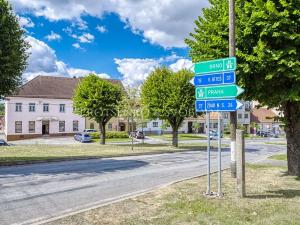 Prodej činžovního domu, Křižanov, Benešovo náměstí, 530 m2