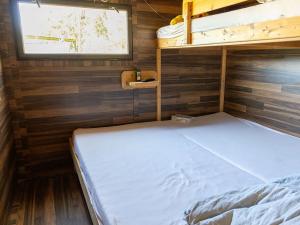 Prodej louky, Doksy, 46765 m2