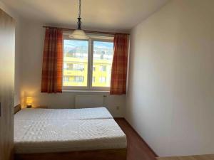 Pronájem bytu 2+kk, Praha - Stodůlky, Volutová, 49 m2