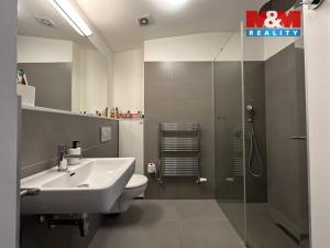 Pronájem bytu 2+kk, Praha - Libeň, náměstí Dr. Václava Holého, 47 m2