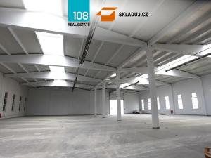 Pronájem skladu, Valašské Meziříčí, Zašovská, 3000 m2