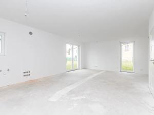 Prodej rodinného domu, Milovice, Modřínová, 137 m2