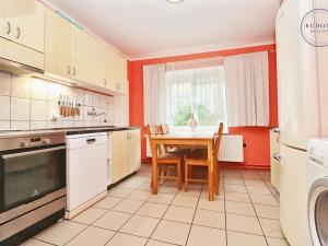 Prodej rodinného domu, Letkov, Staroplzenecká, 200 m2