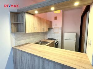 Pronájem bytu 2+kk, Kladno, Holandská, 40 m2