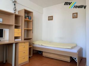 Pronájem bytu 3+1, Pečky, V Horkách, 70 m2