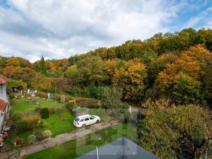 Pronájem bytu 3+kk, Praha - Libeň, Na Okrouhlíku, 74 m2