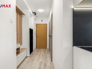 Prodej bytu 3+kk, Pardubice - Polabiny, Družstevní, 51 m2