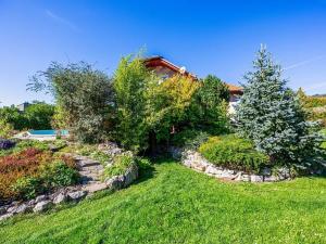 Prodej rodinného domu, Mnichovice, Myšlínská, 321 m2