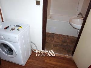 Pronájem bytu 2+kk, Liberec, Hrdinů, 41 m2