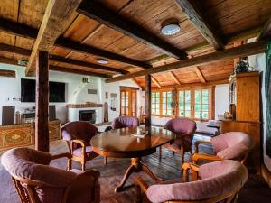 Prodej rodinného domu, Běšiny, 269 m2