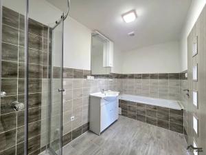 Prodej komerční nemovitosti, Bělotín, 437 m2