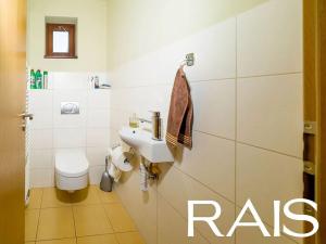 Prodej rodinného domu, Tetčice, Palackého, 118 m2