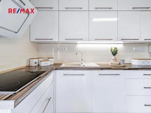 Prodej činžovního domu, České Velenice, Komenského, 247 m2